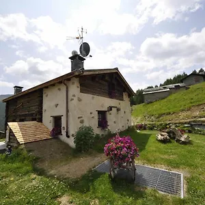 Chalet Mountain Scoiattolo By, Livigno